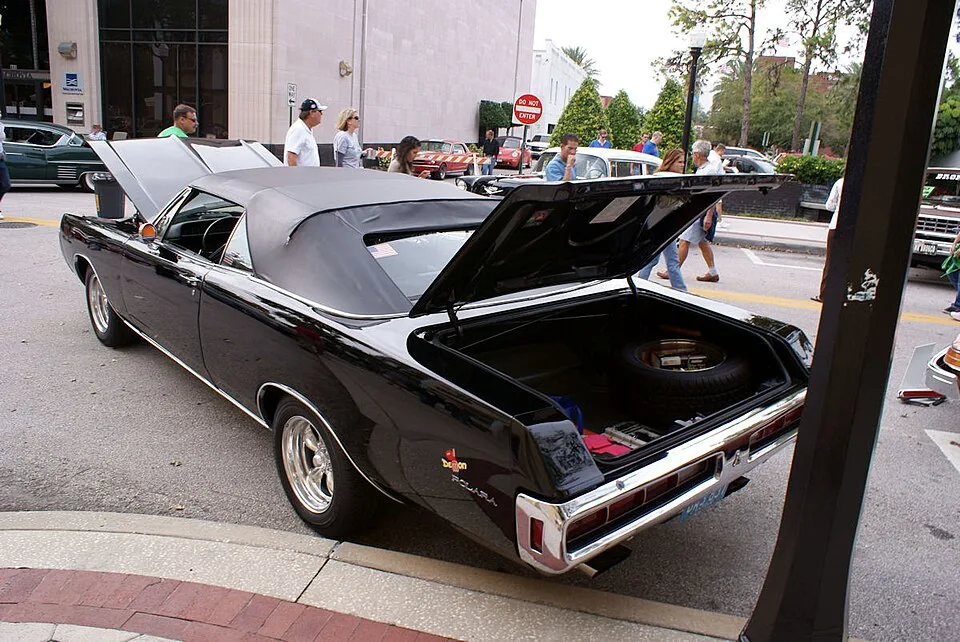 Dodge Polara, Argentina, rear