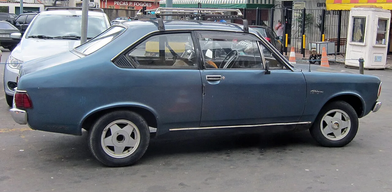 Dodge Polara mid-size B-body, side