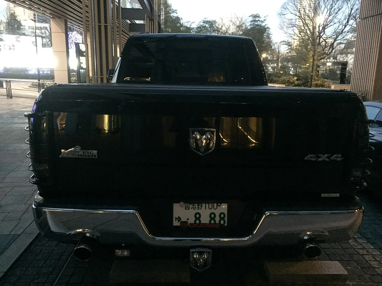 Dodge Ram 1500 Pickup, rear