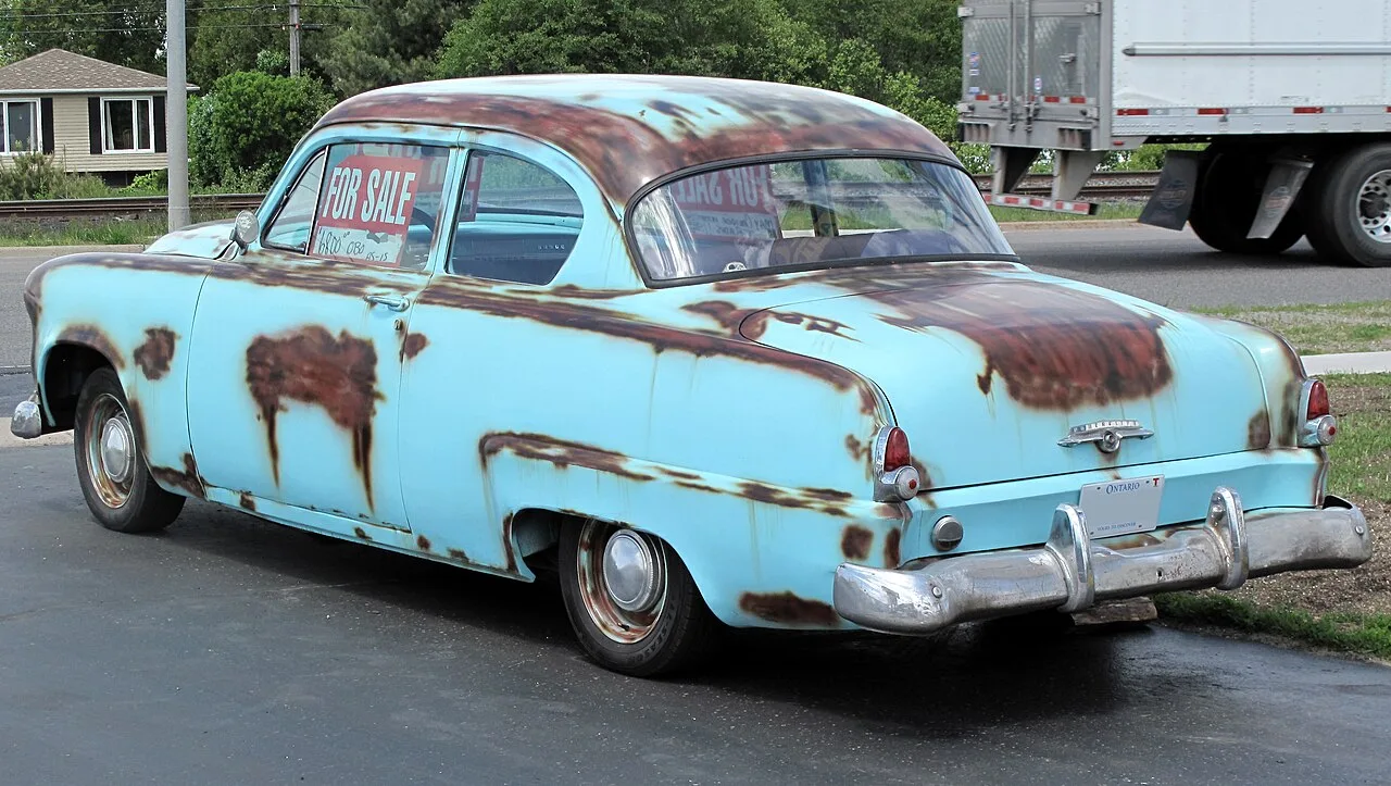 Dodge Regent, rear