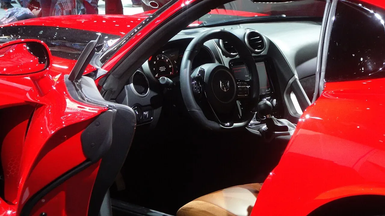 Dodge Viper, interior