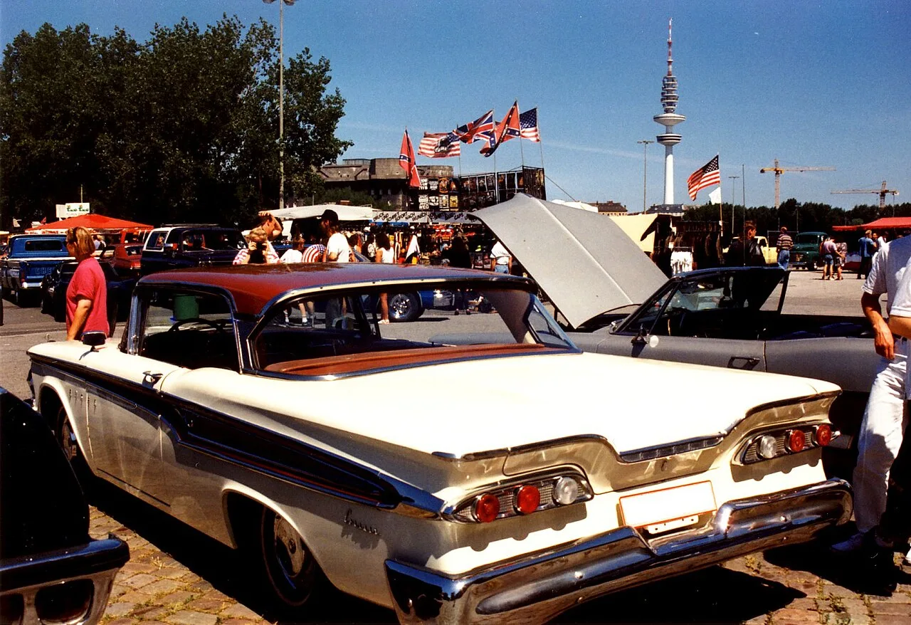 Edsel Corsair, rear