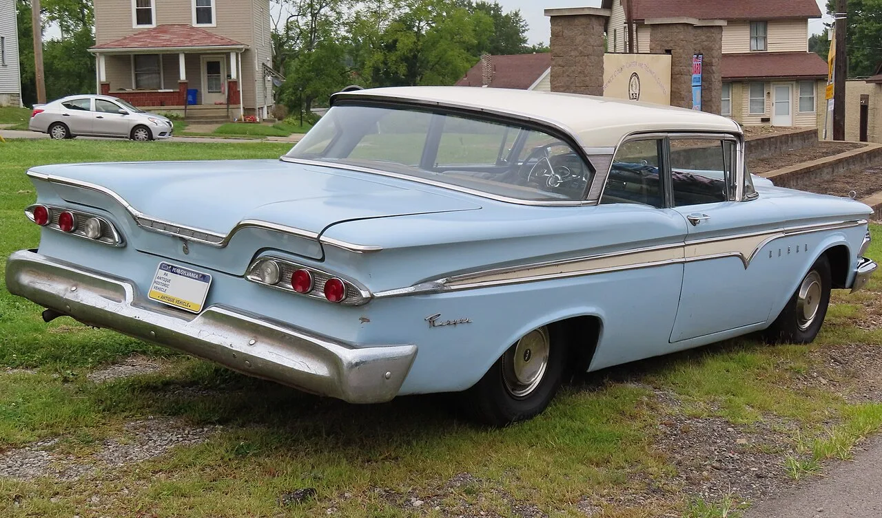 Edsel Ranger, rear