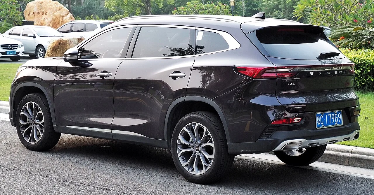 Exeed TXL, rear