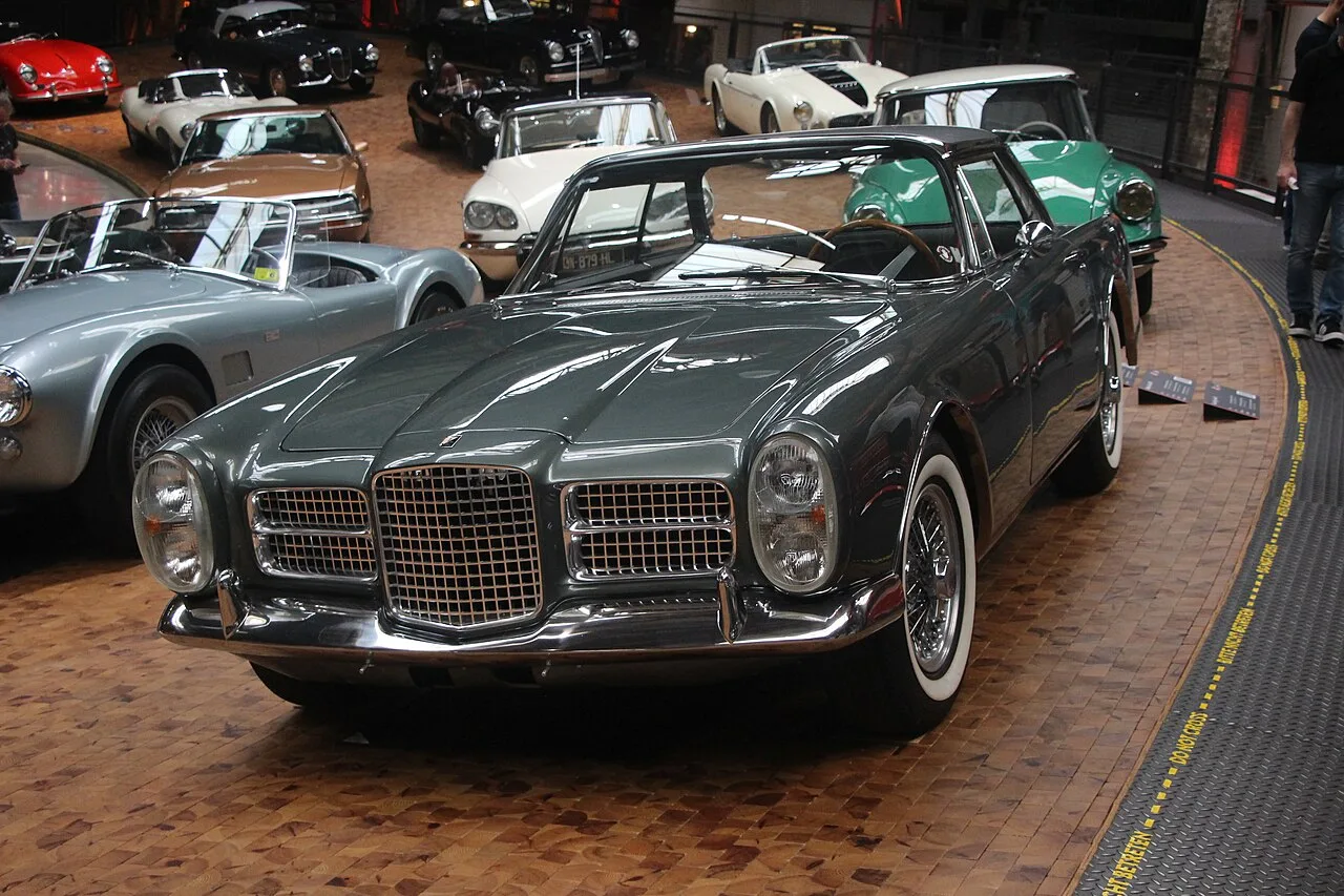 Facel Vega Facel II, side