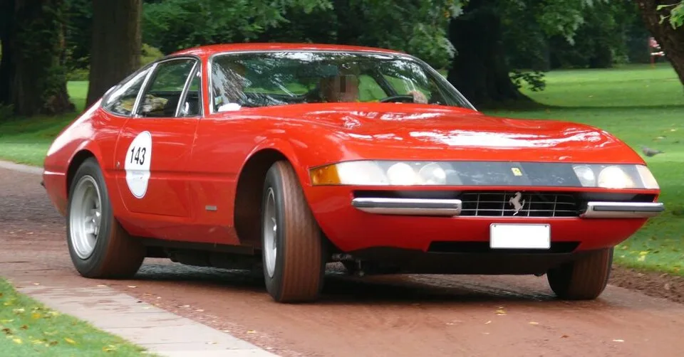 Ferrari 365 GTB/4 Daytona, rear
