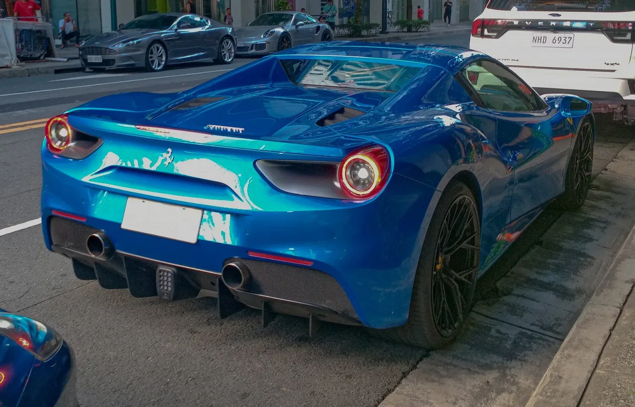 Ferrari 488 Spider, rear