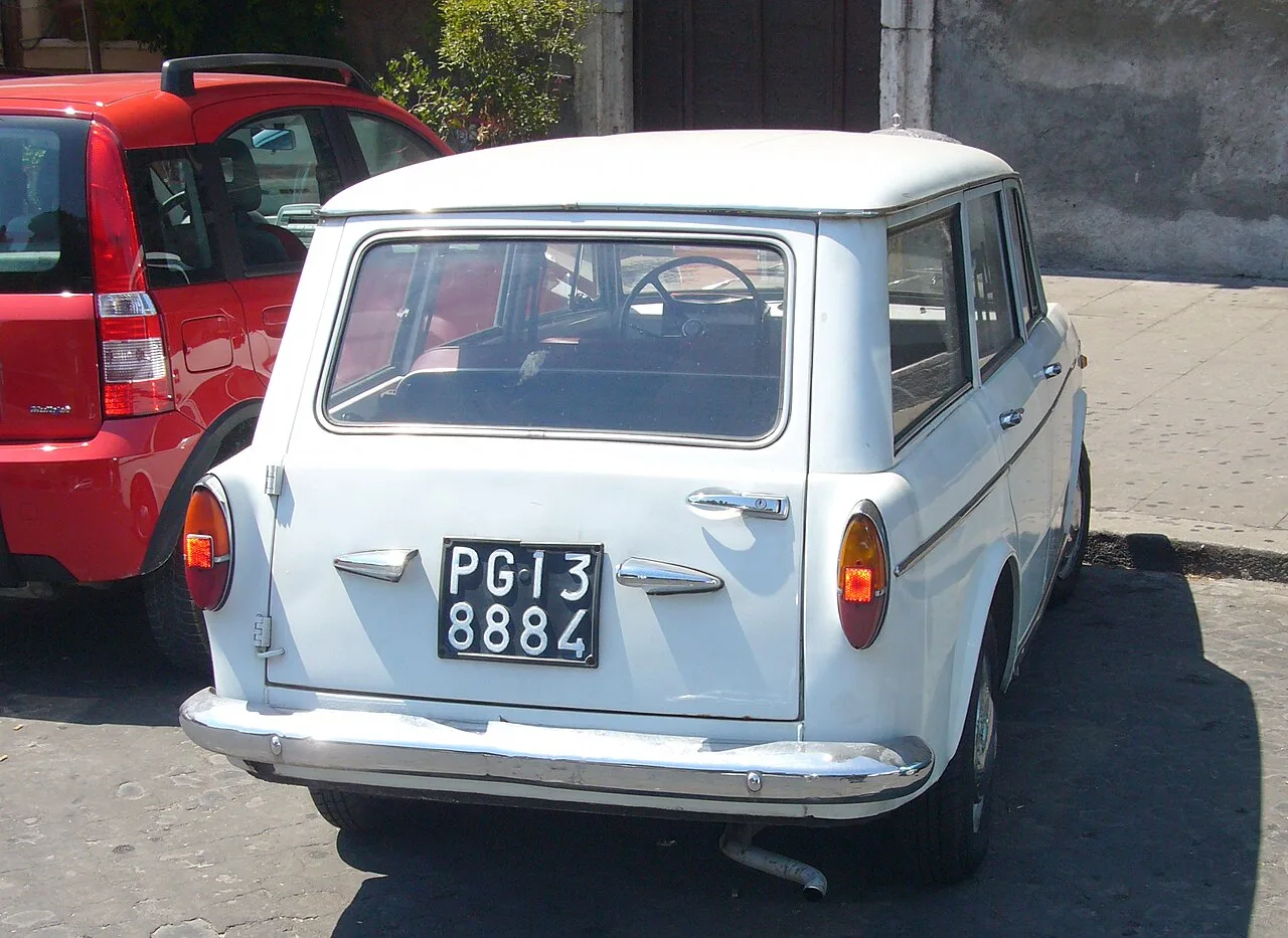 Fiat 1100 R, rear