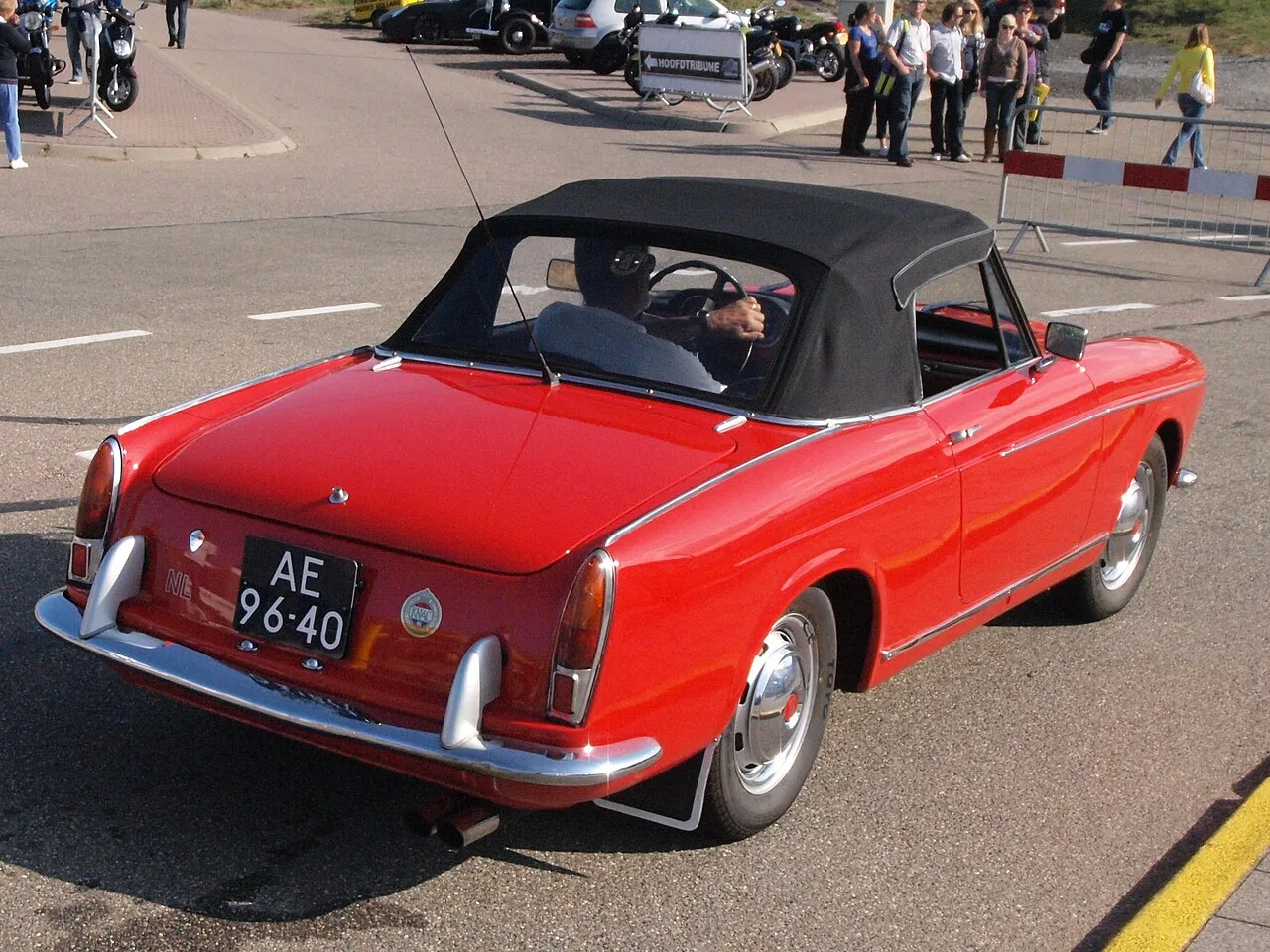 Fiat 1200 / 1500 / 1600 Cabriolet, rear