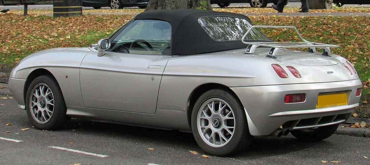 Fiat Barchetta, rear