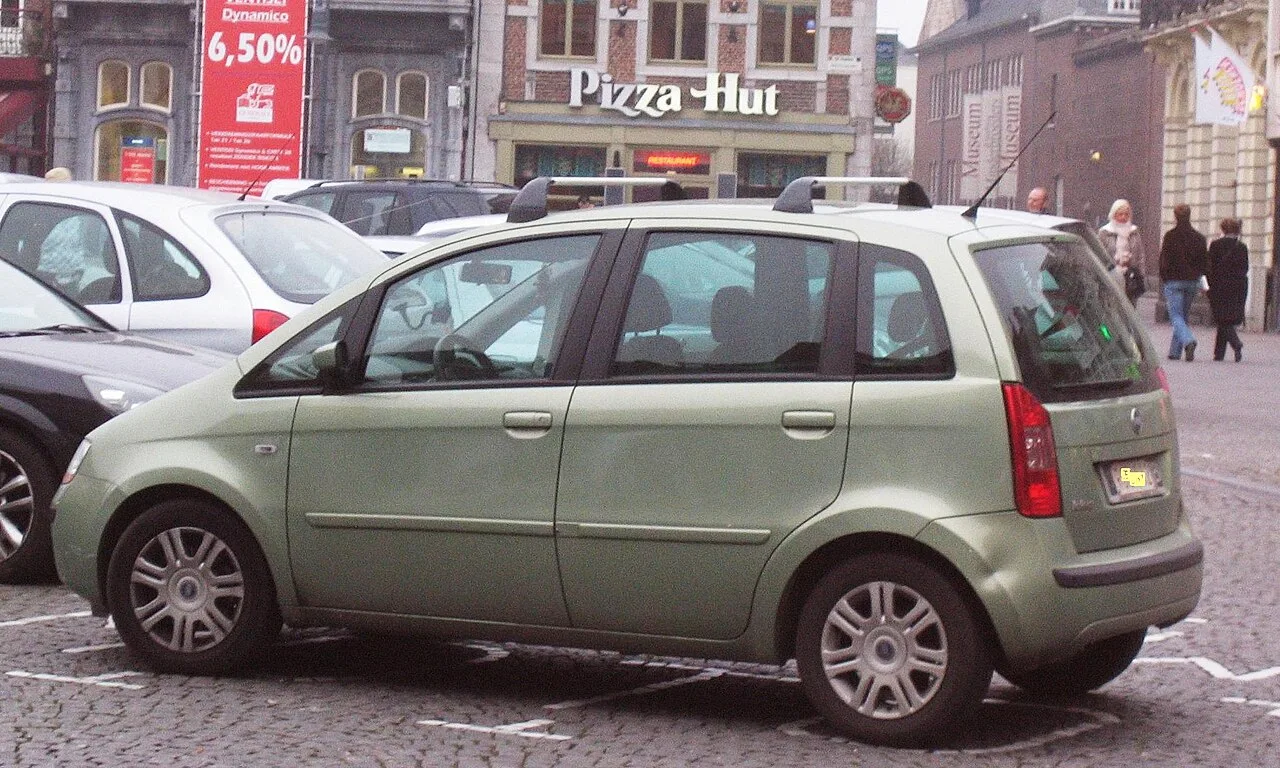 Fiat Idea Type 350, rear
