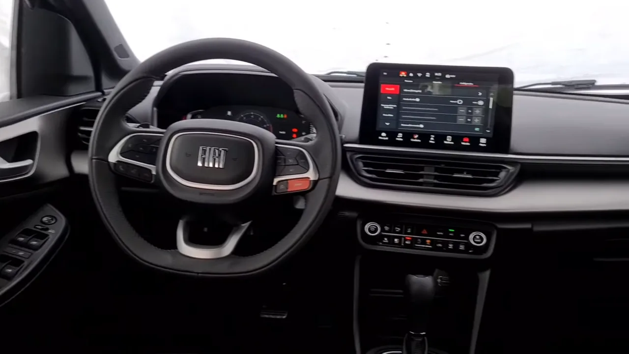 Fiat Pulse Abarth, interior