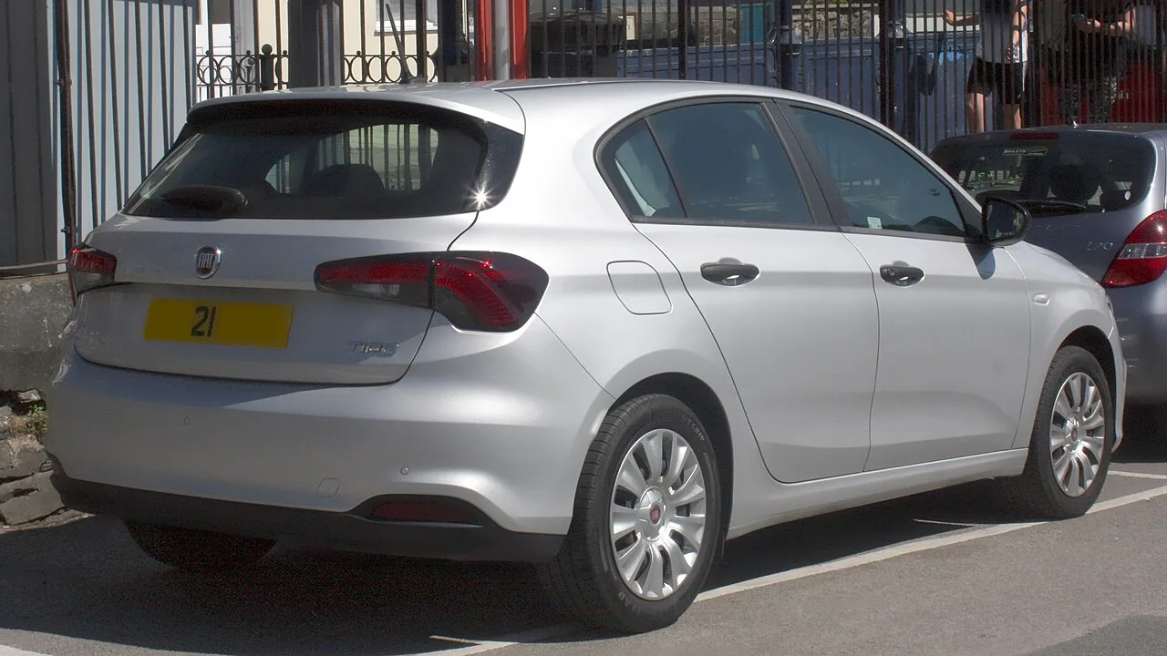 Fiat Tipo, rear