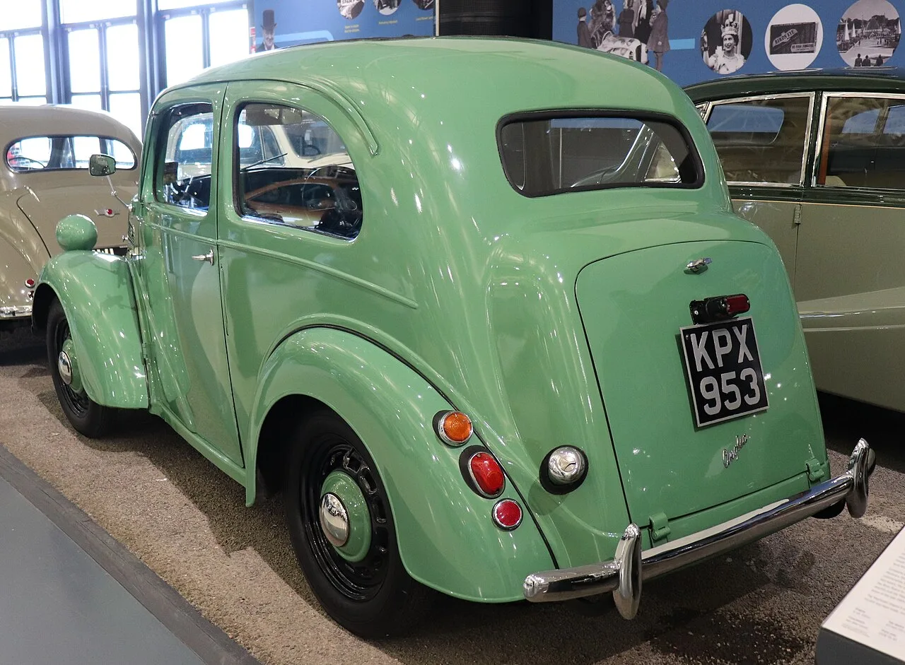 Ford Anglia E494A, rear