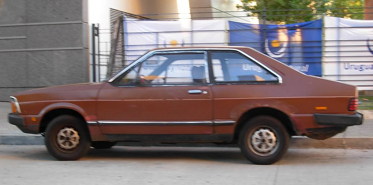Ford Corcel II / Belina, side