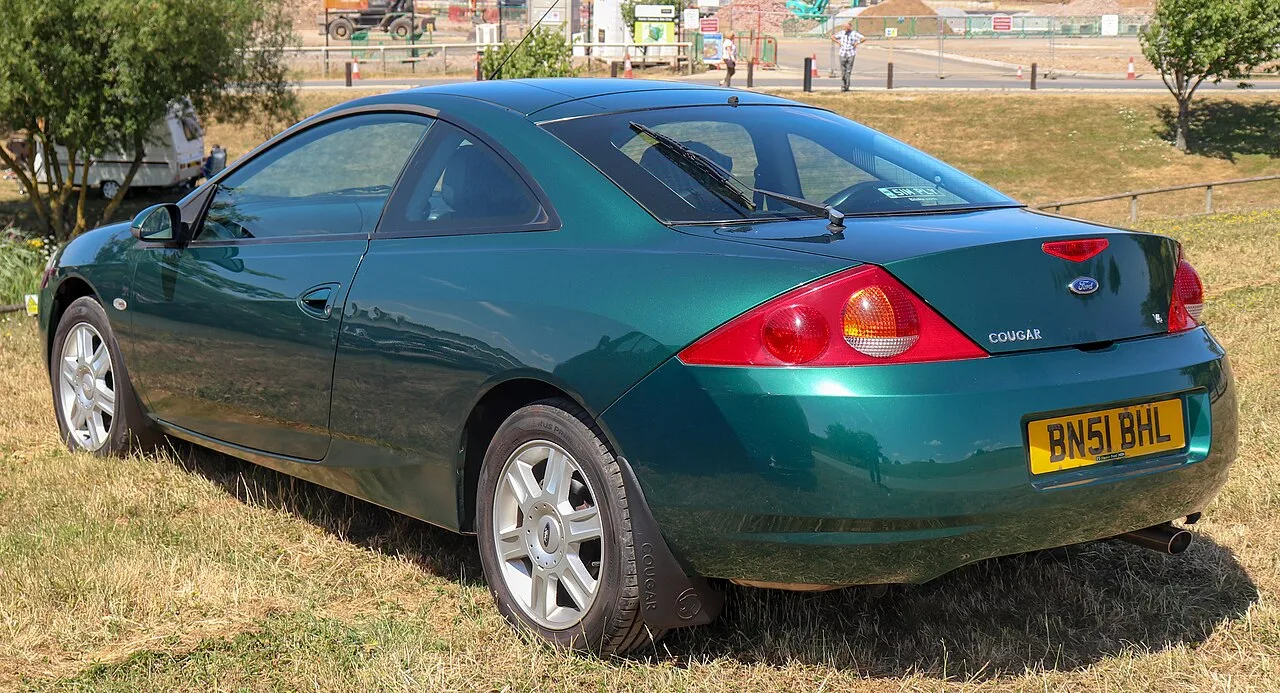 Ford Cougar, rear