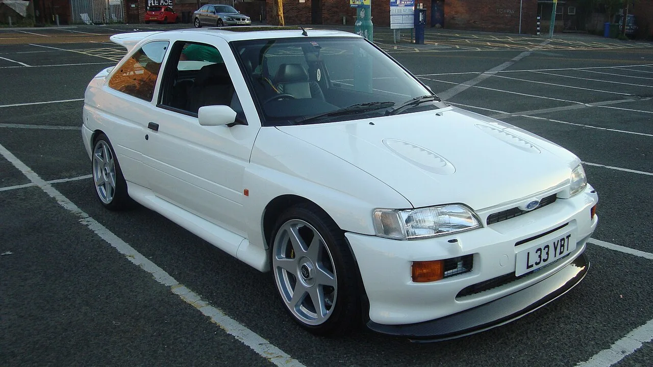 Ford Escort RS Cosworth, interior