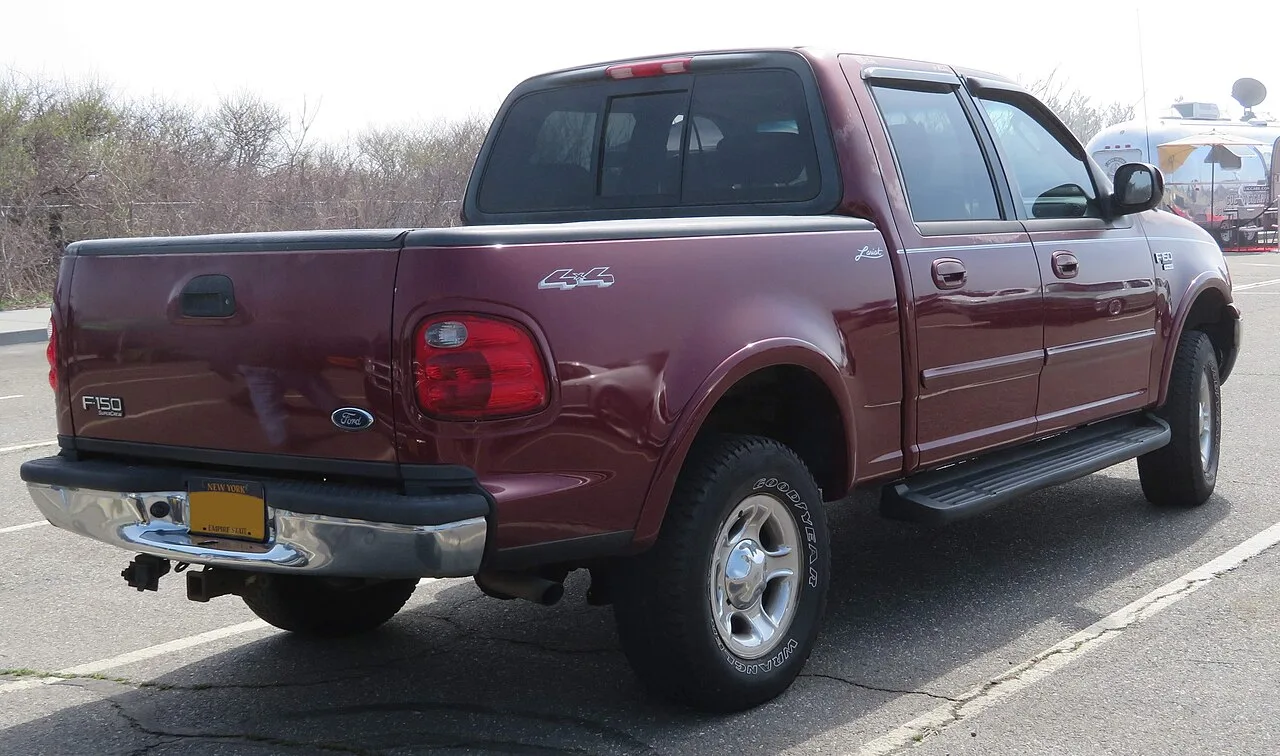Ford F-150 tenth generation, rear