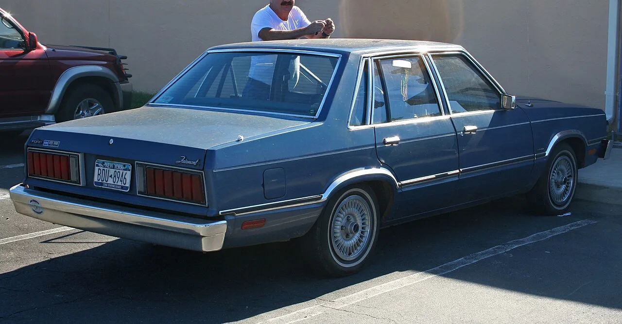 Ford Fairmont, rear