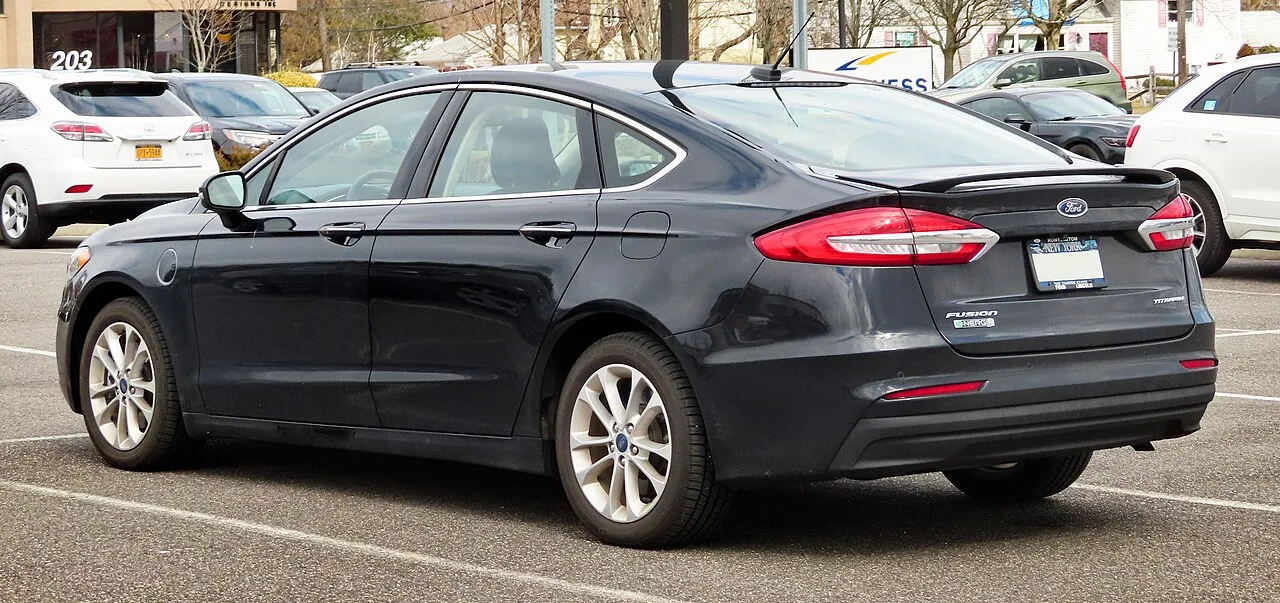 Ford Fusion, rear