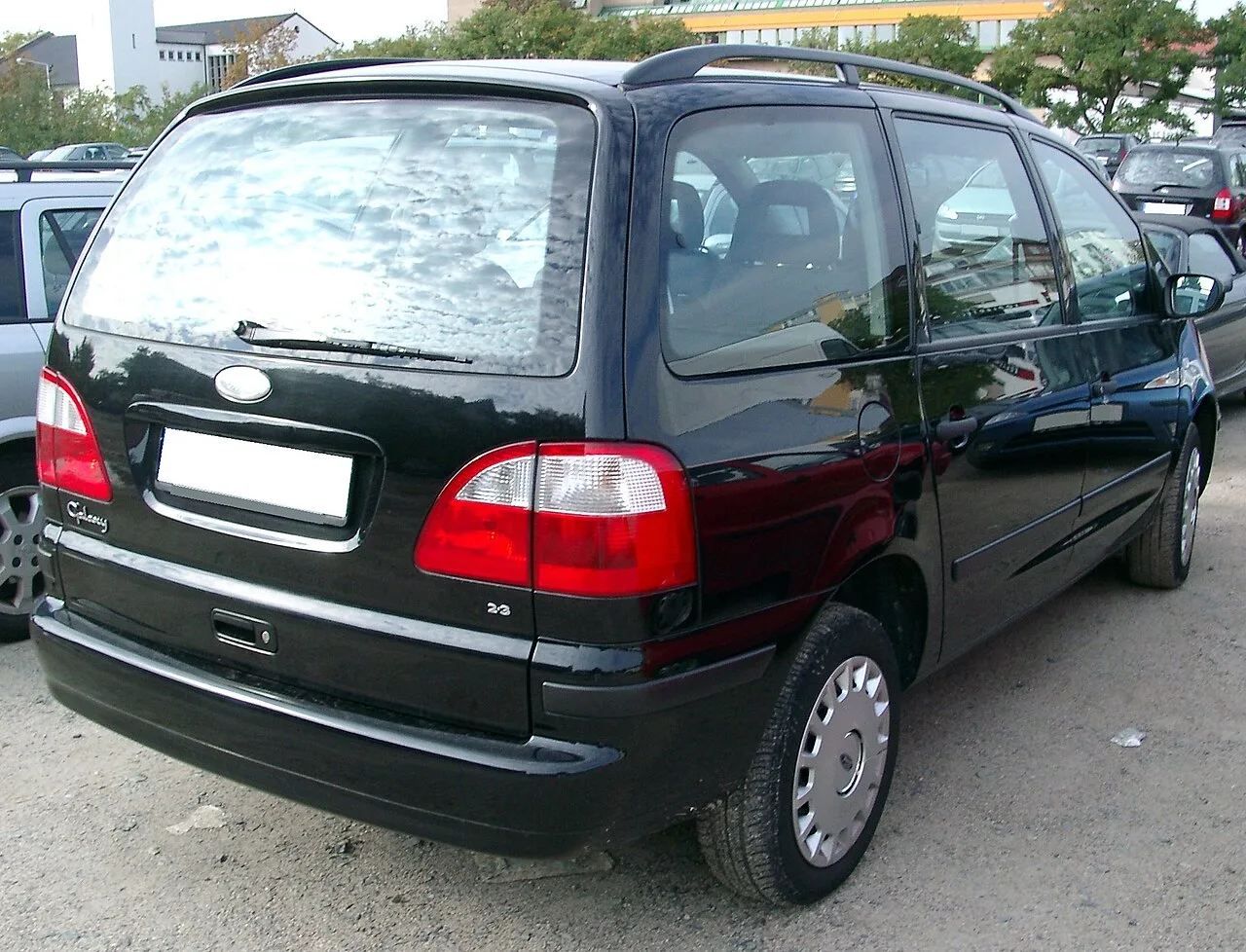 Ford Galaxy, rear