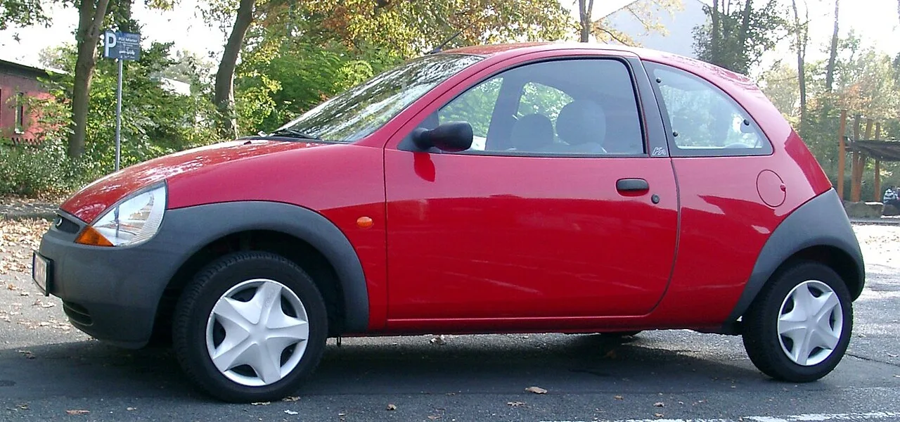 Ford Ka BE146, side