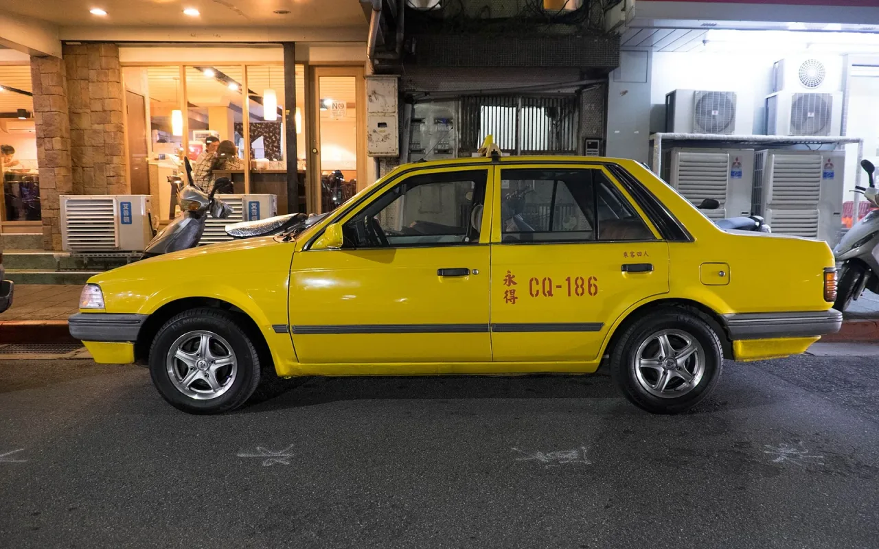 Ford Laser, side