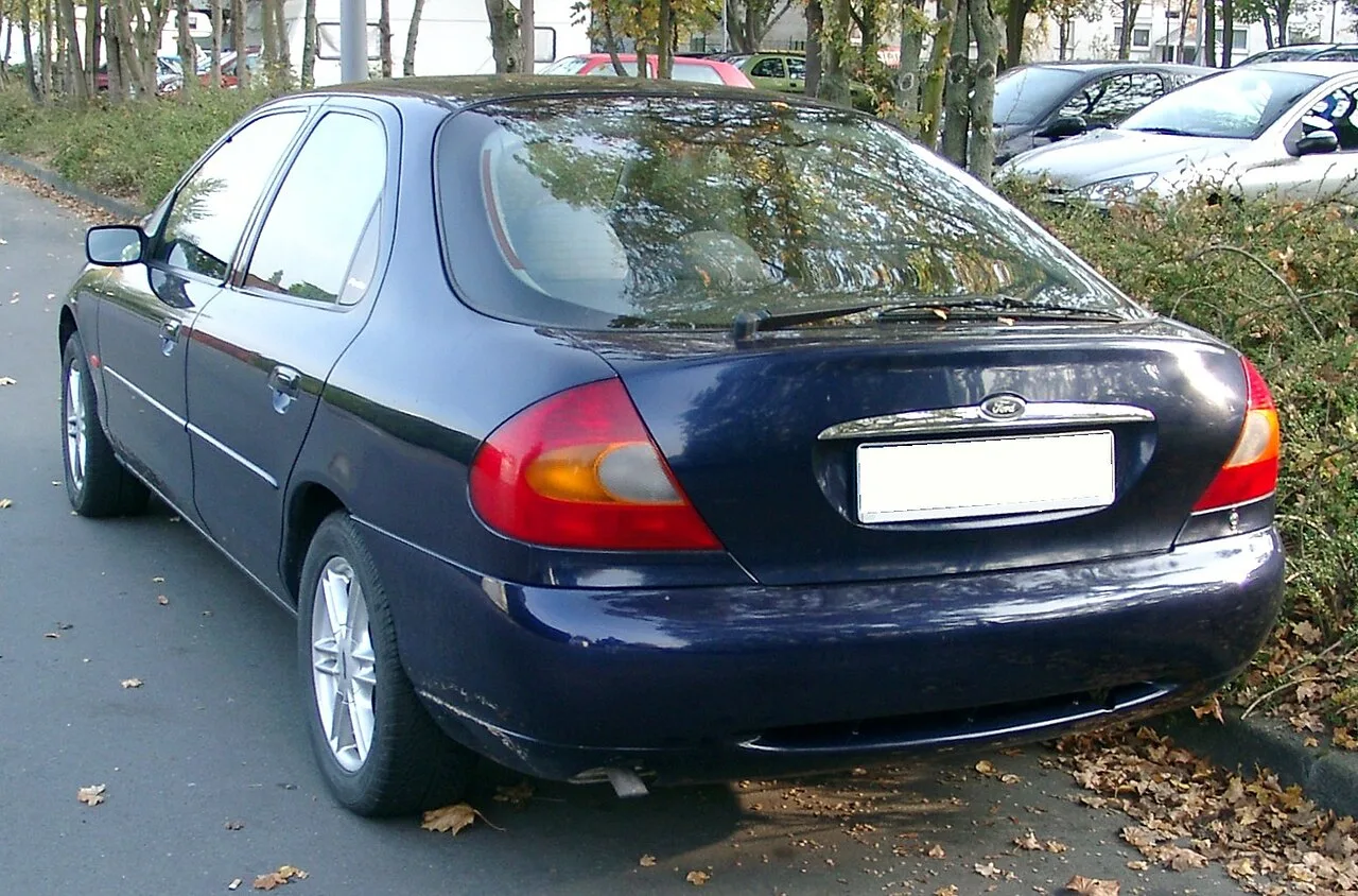 Ford Mondeo ST200, rear