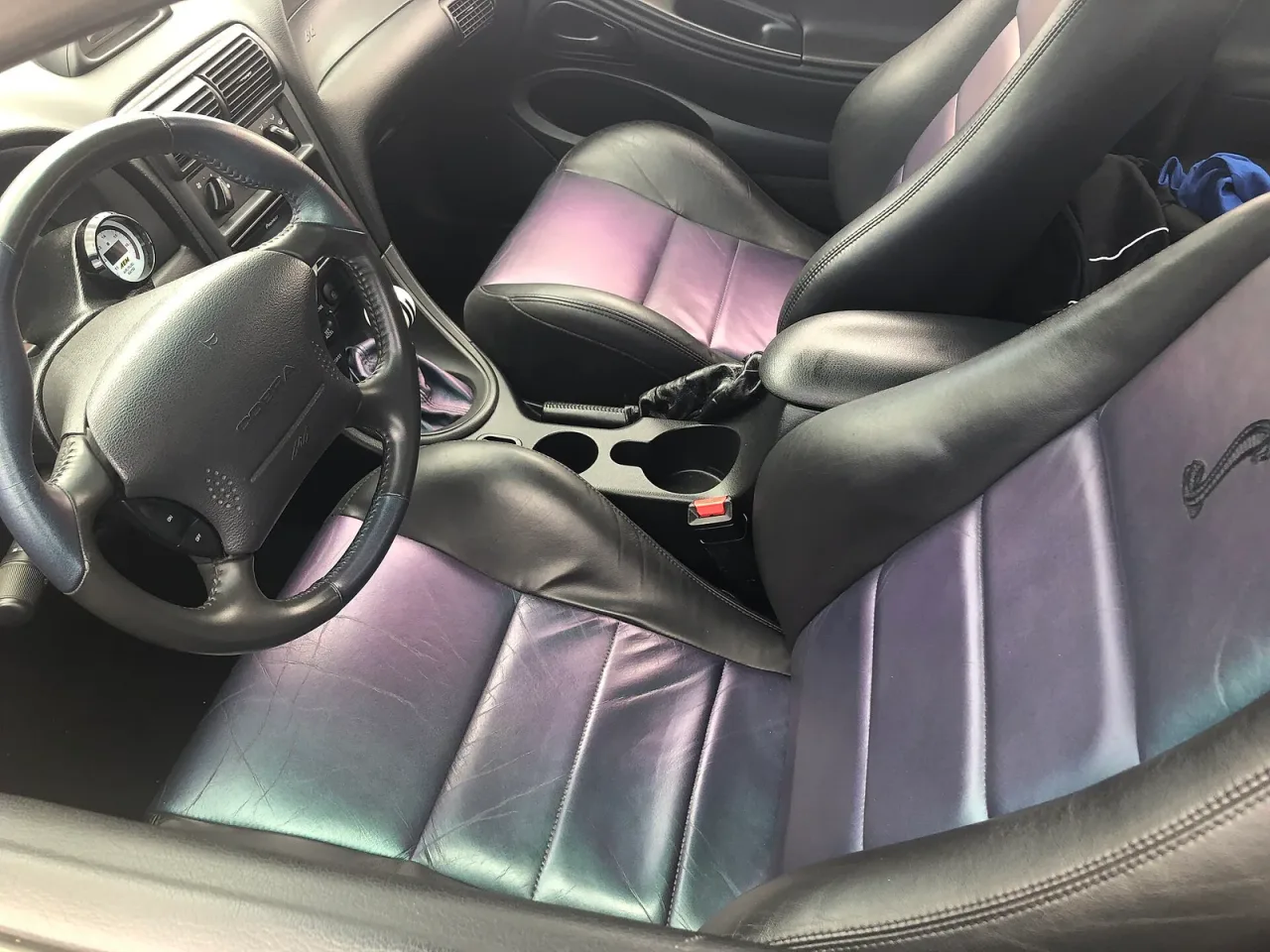 Ford Mustang, interior