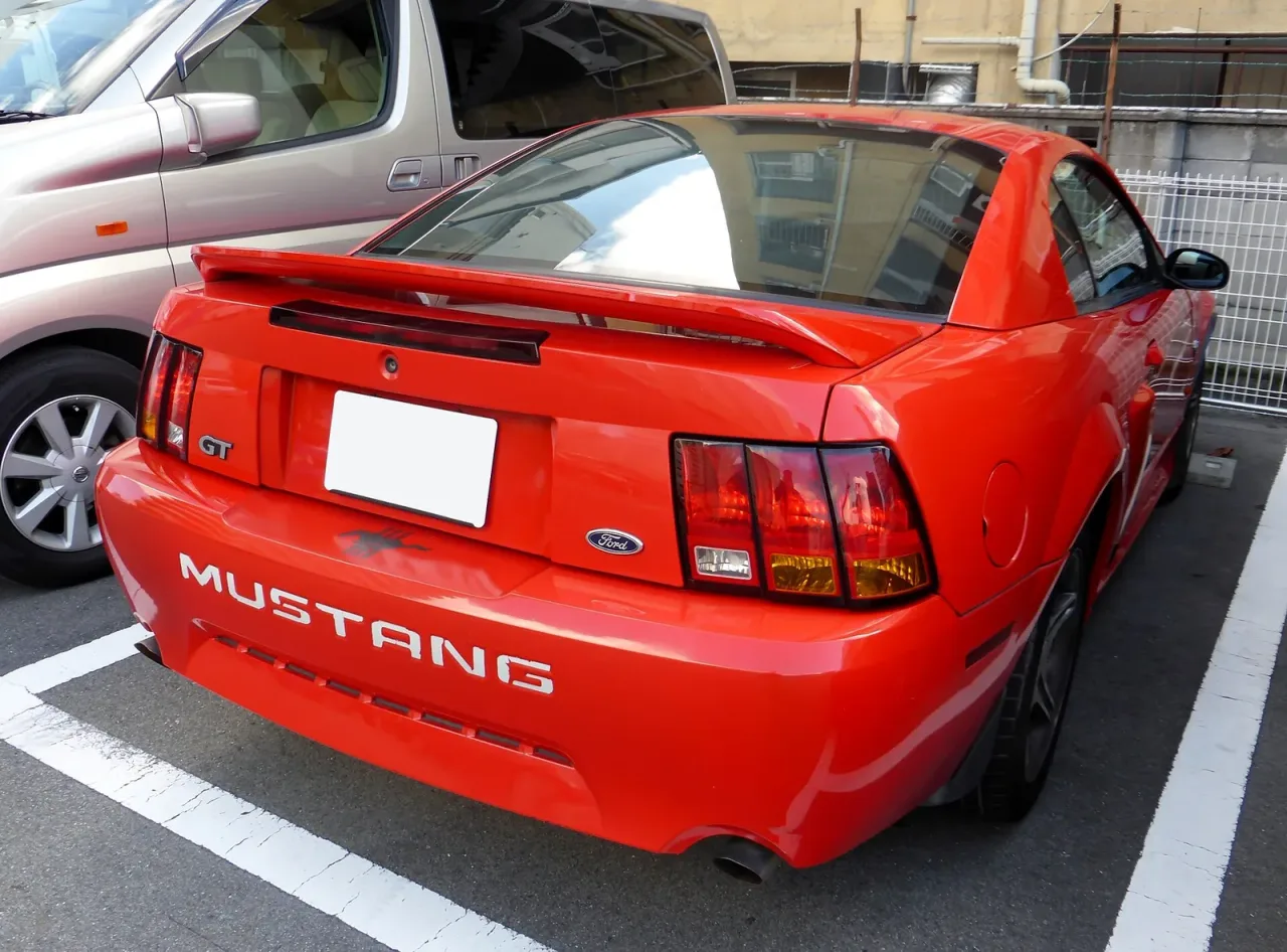 Ford Mustang, rear