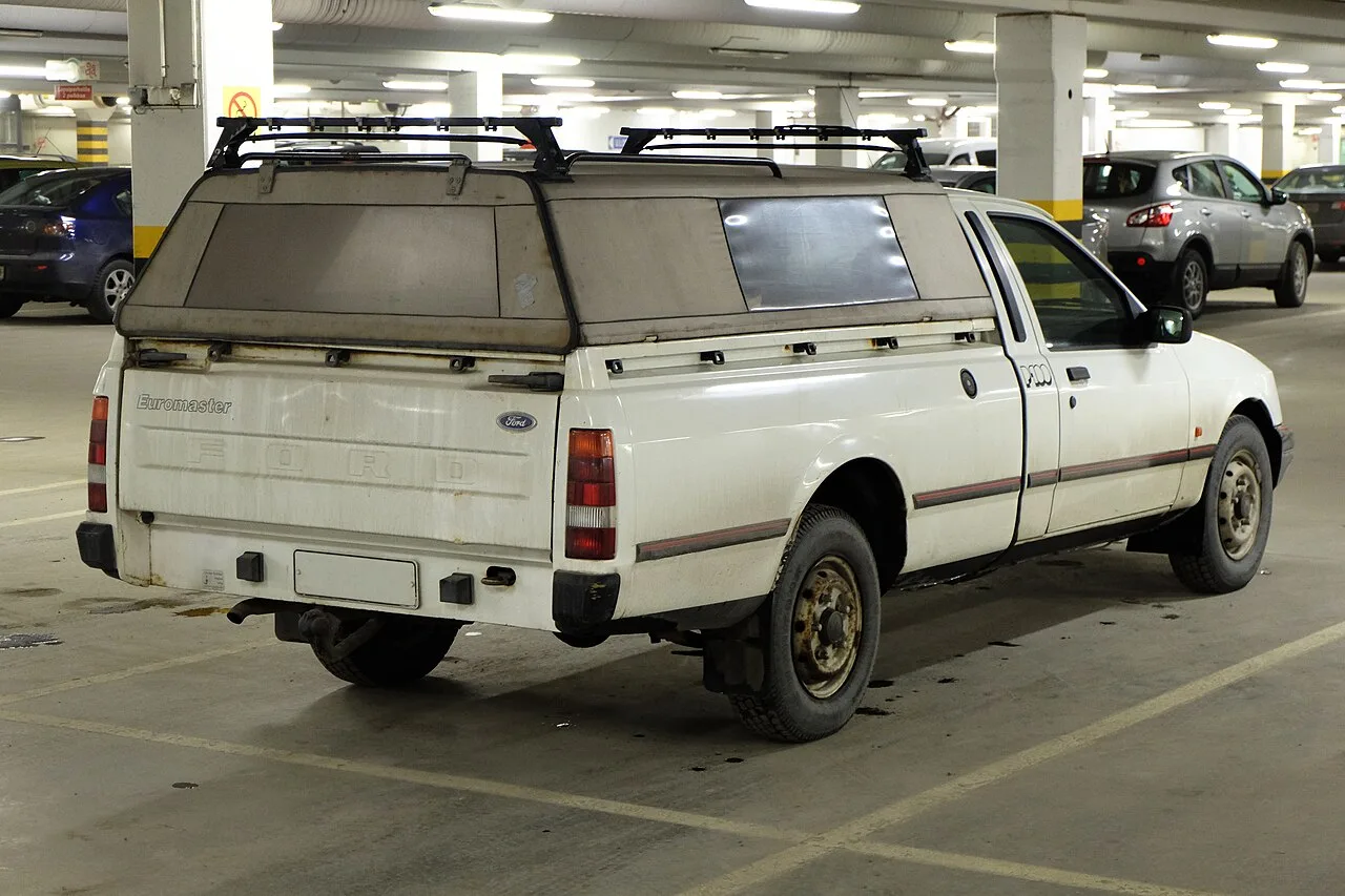 Ford P100, rear