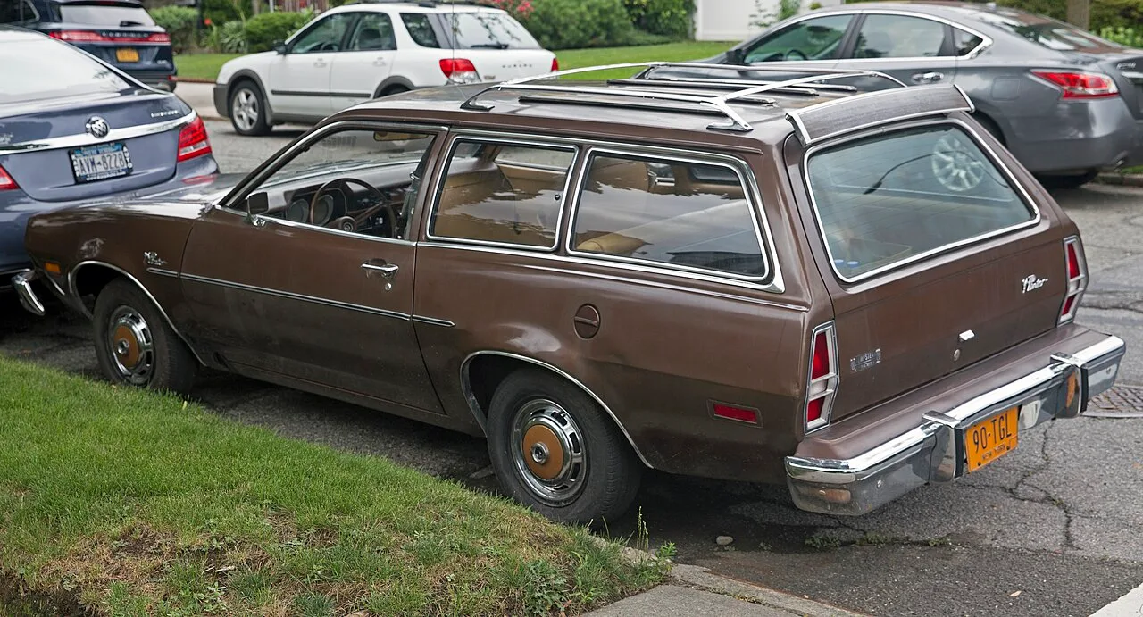Ford Pinto, rear