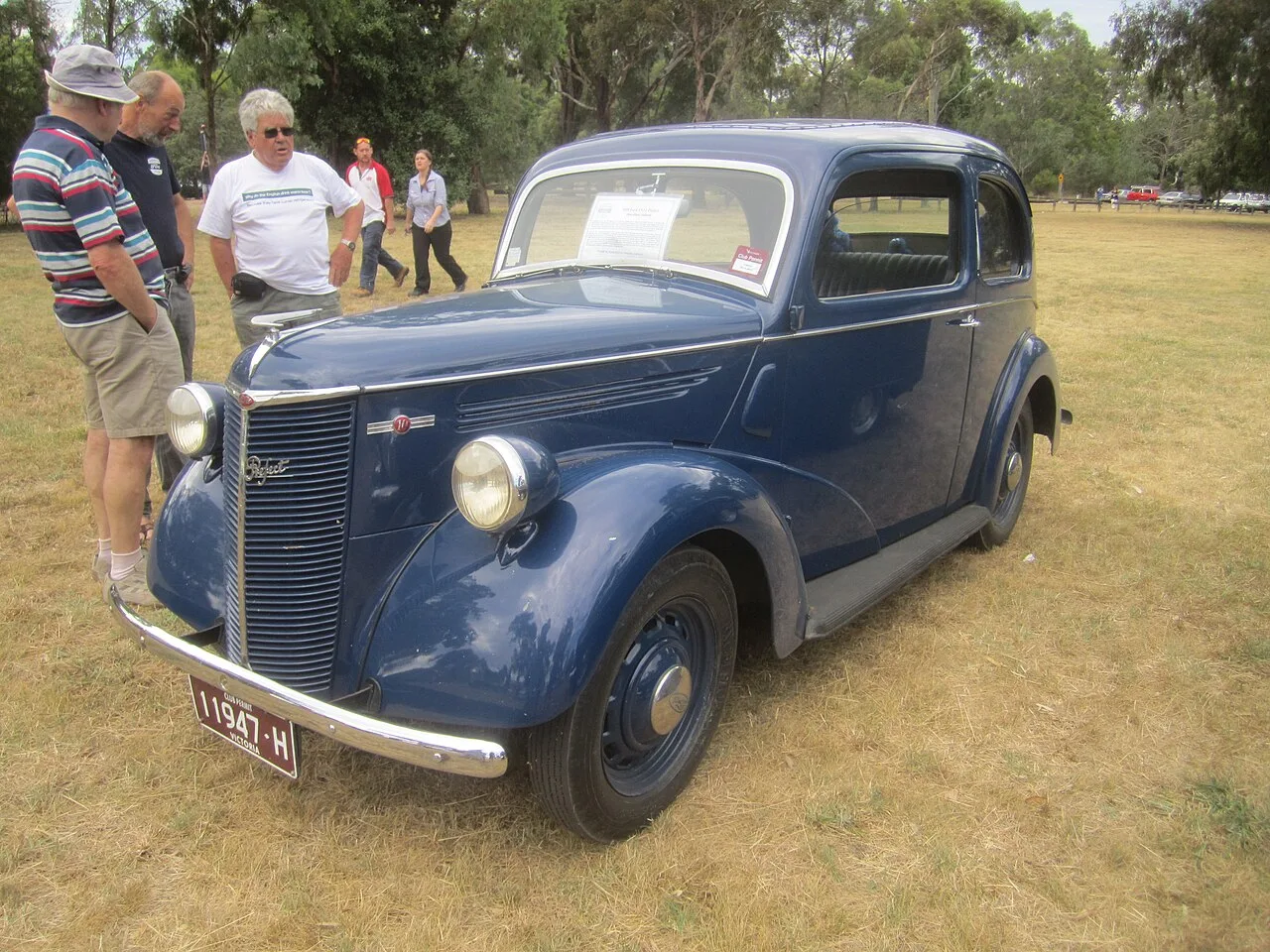 Ford Prefect E93A, side