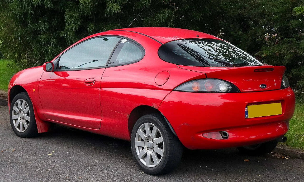 Ford Puma, rear