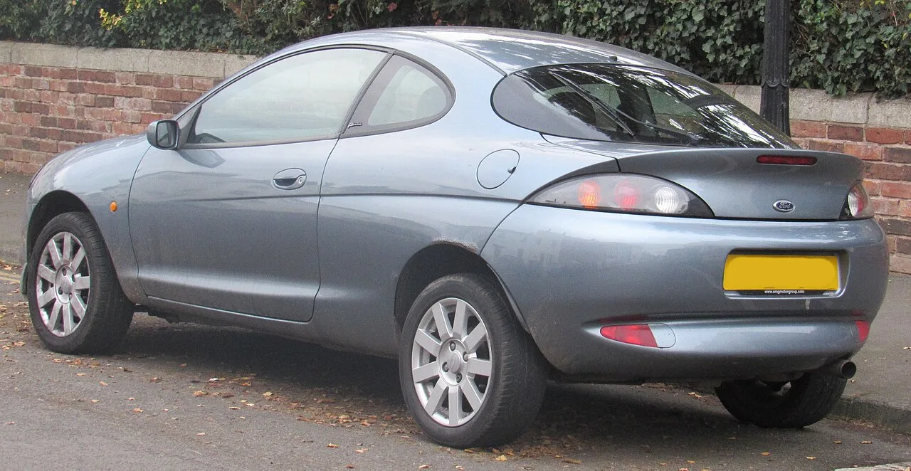 Ford Puma coupé, rear