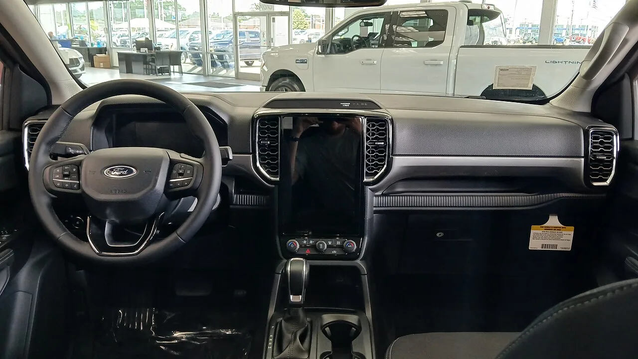 Ford Ranger Raptor, interior