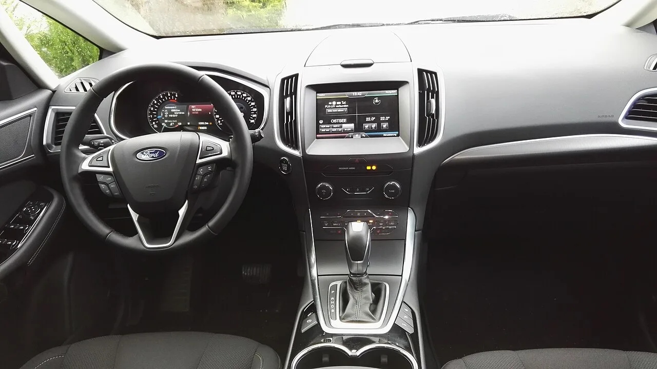 Ford S-Max, interior