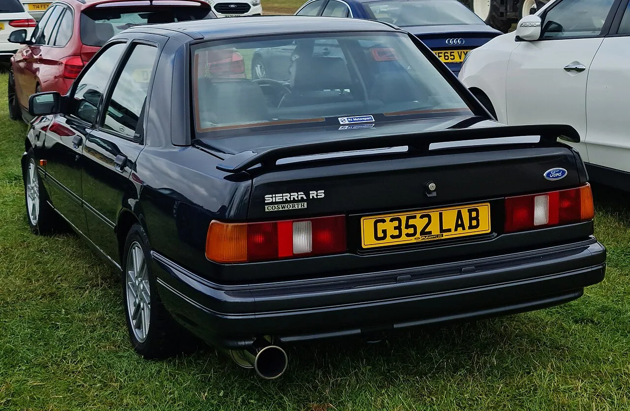 Ford Sierra RS Cosworth, rear