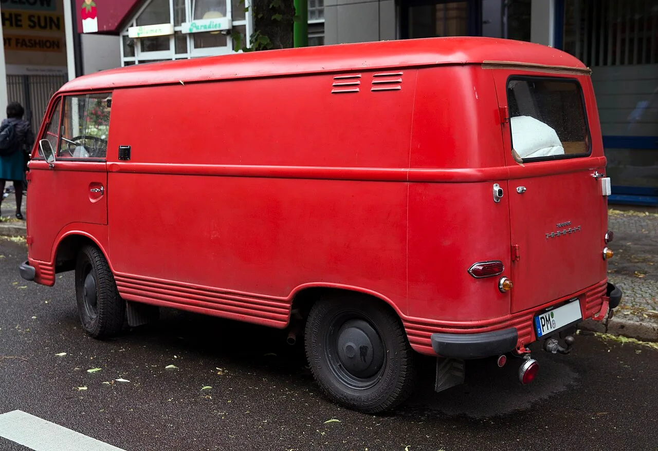 Ford Taunus 12M, rear