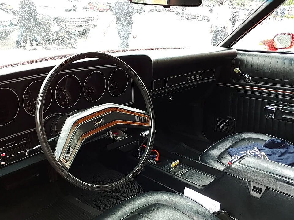 Ford Torino Cobra, interior