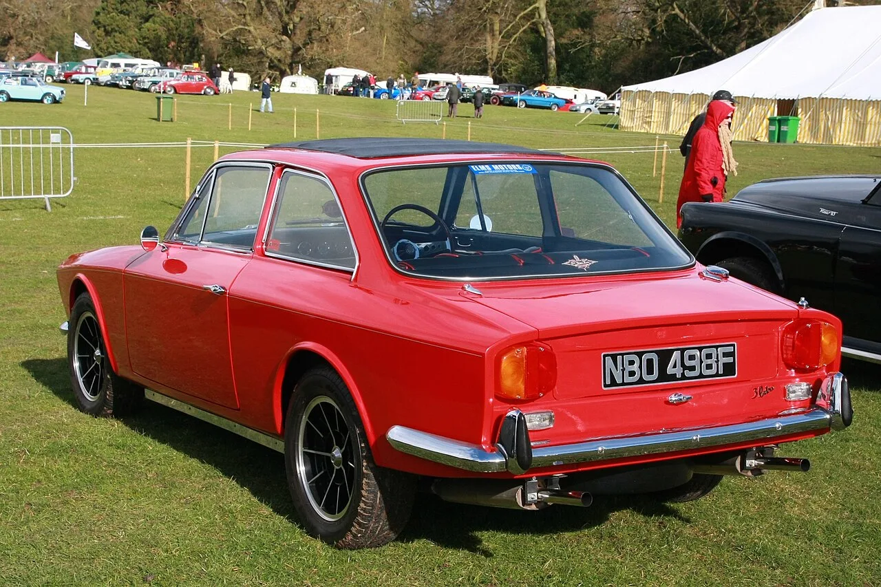 Gilbern Genie, rear