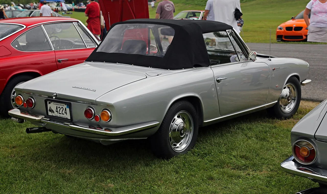 Glas GT, rear