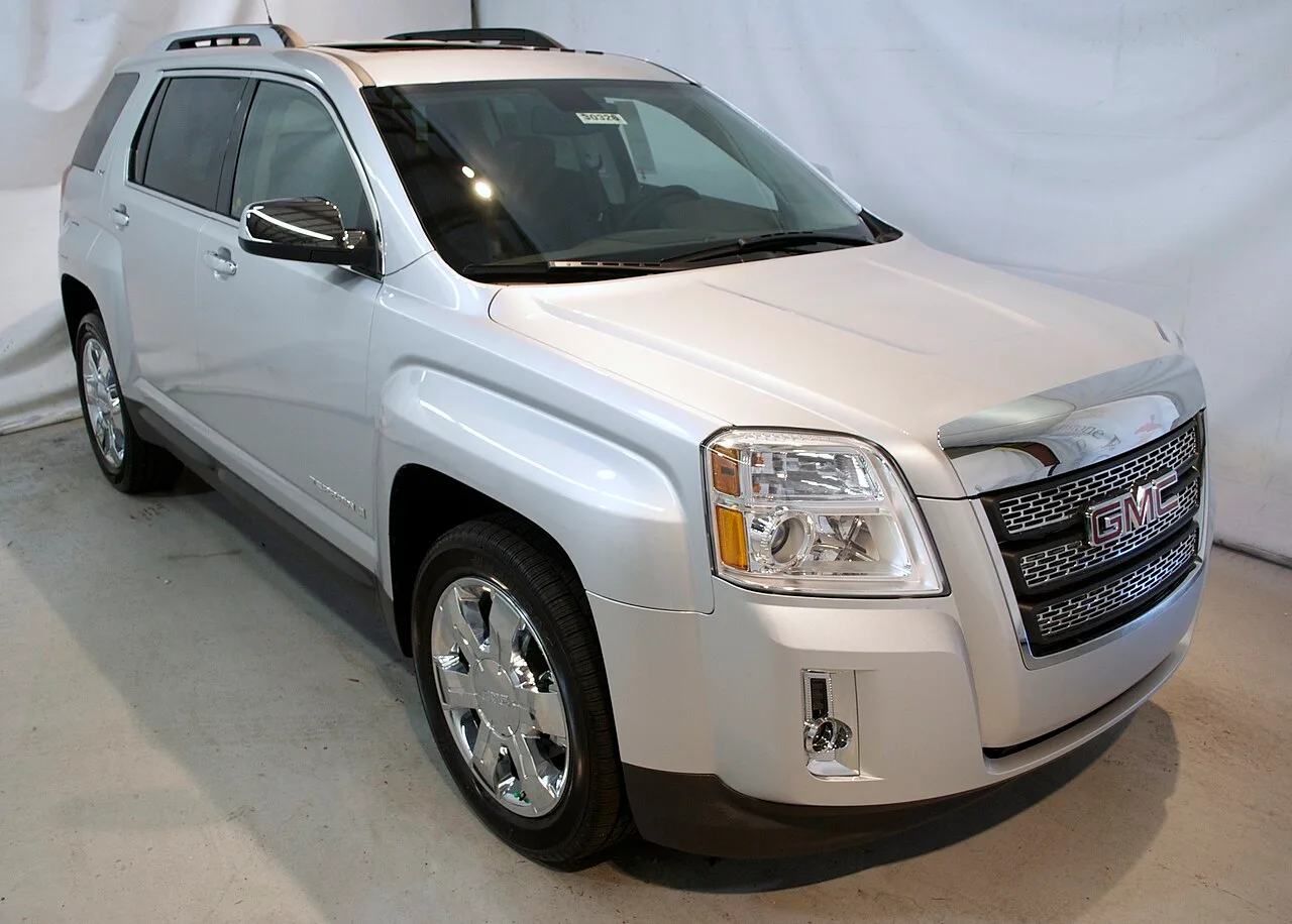 GMC Terrain, side