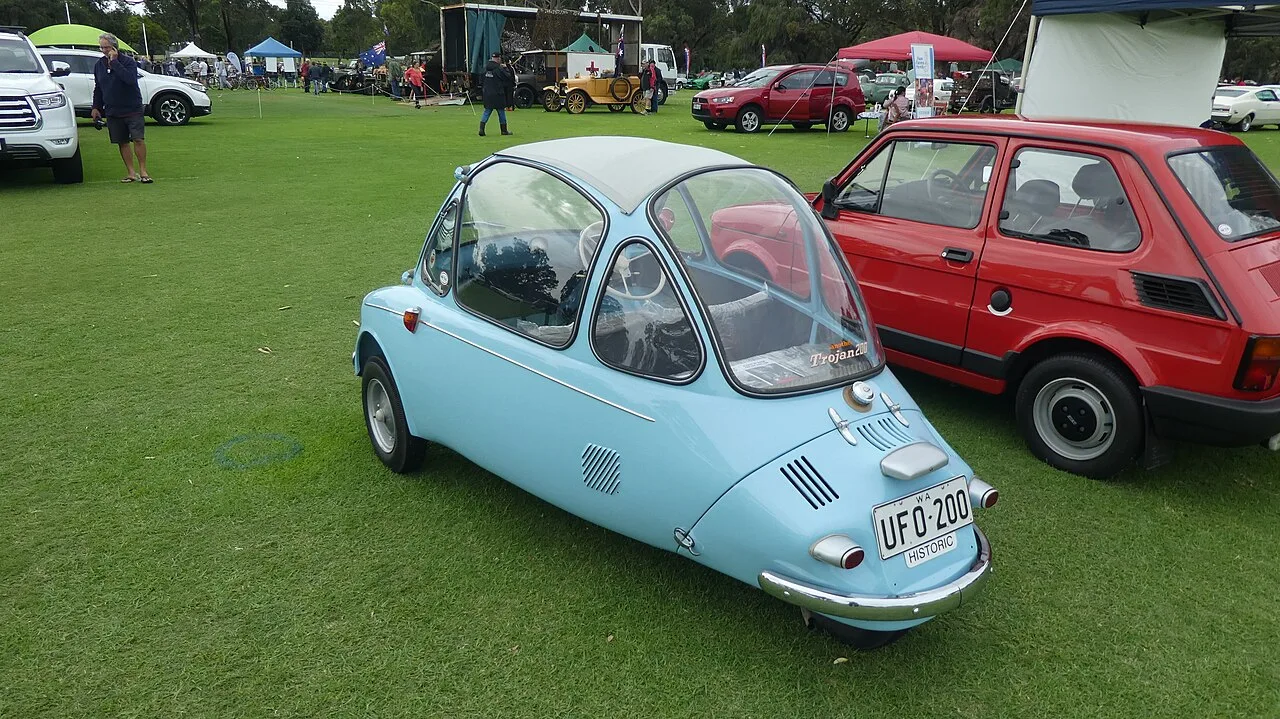 Heinkel Kabine, rear