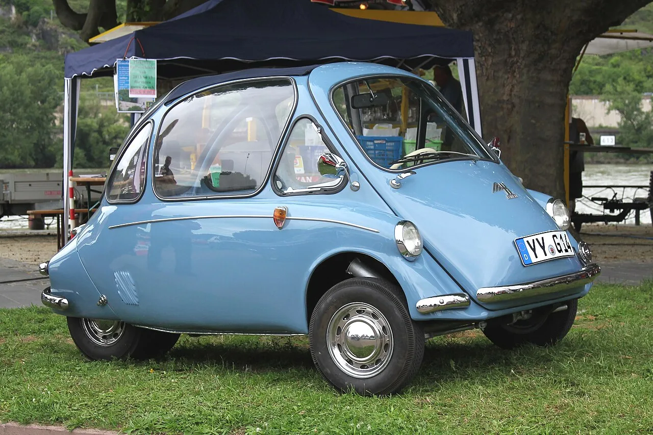 Heinkel Kabine, side