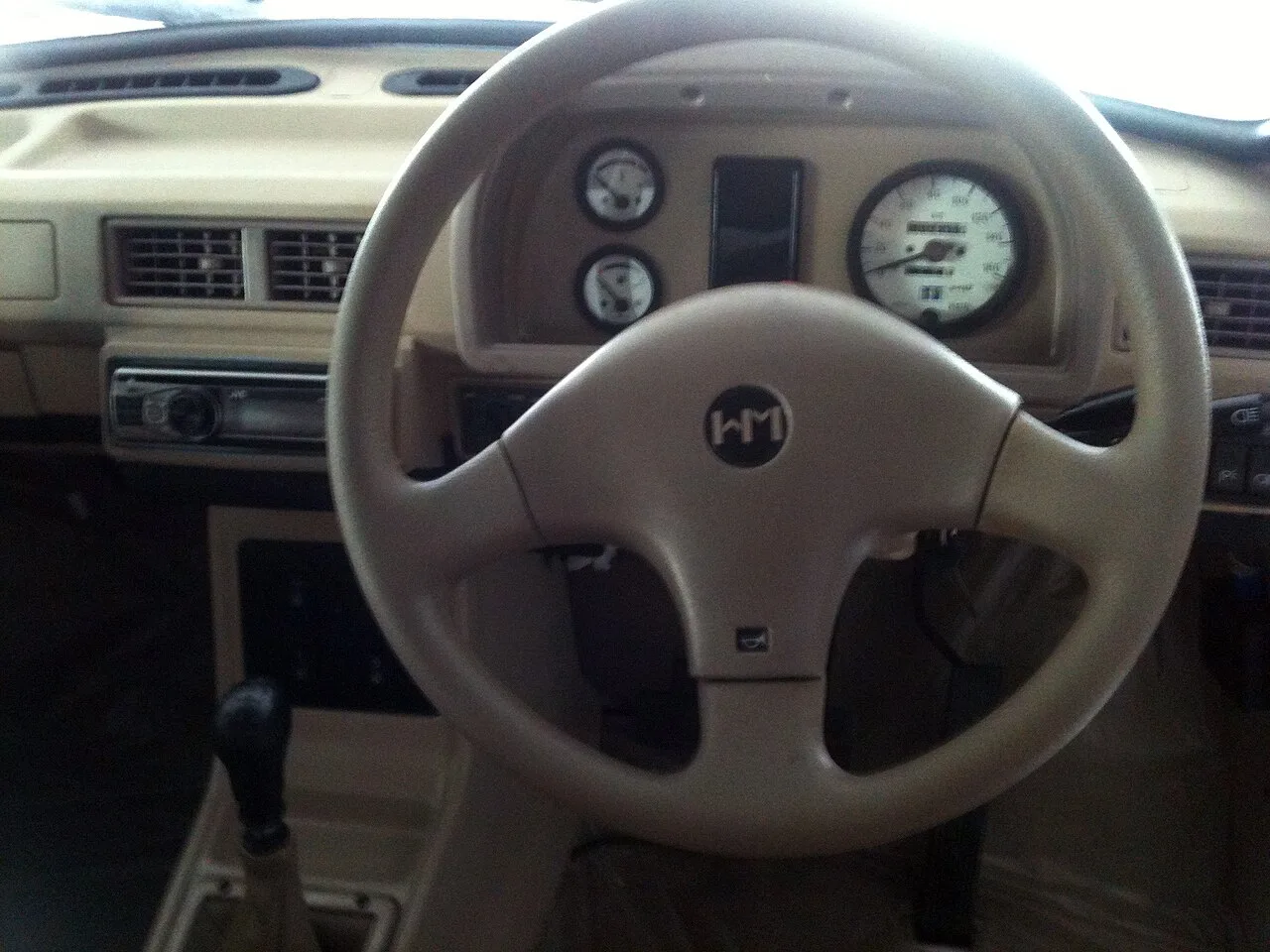 Hindustan Ambassador Mark I–III, interior