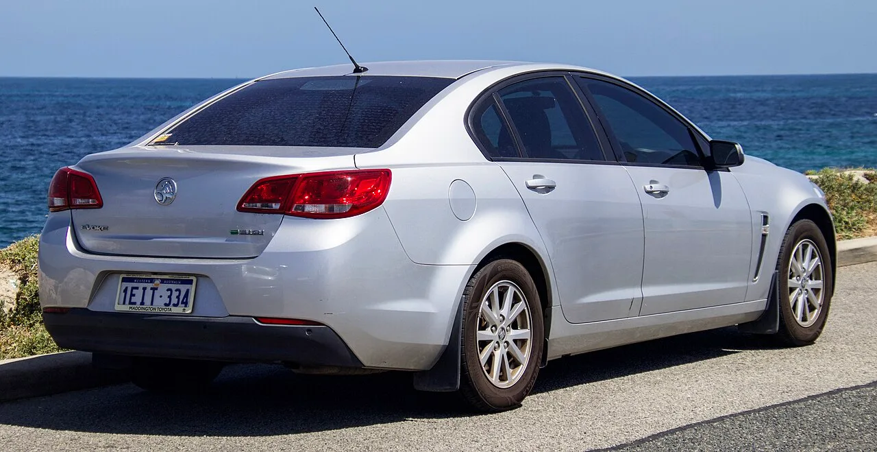 Holden Commodore, rear