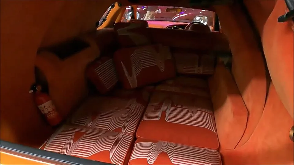 Holden Sandman HQ / HJ / HX / HZ, interior