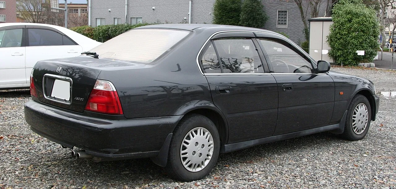 Honda Ascot CB, rear