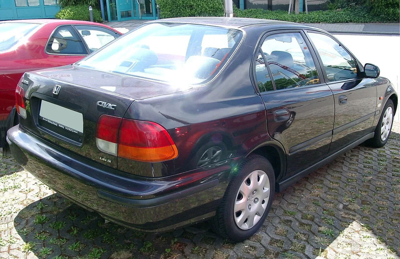 Honda Civic, rear